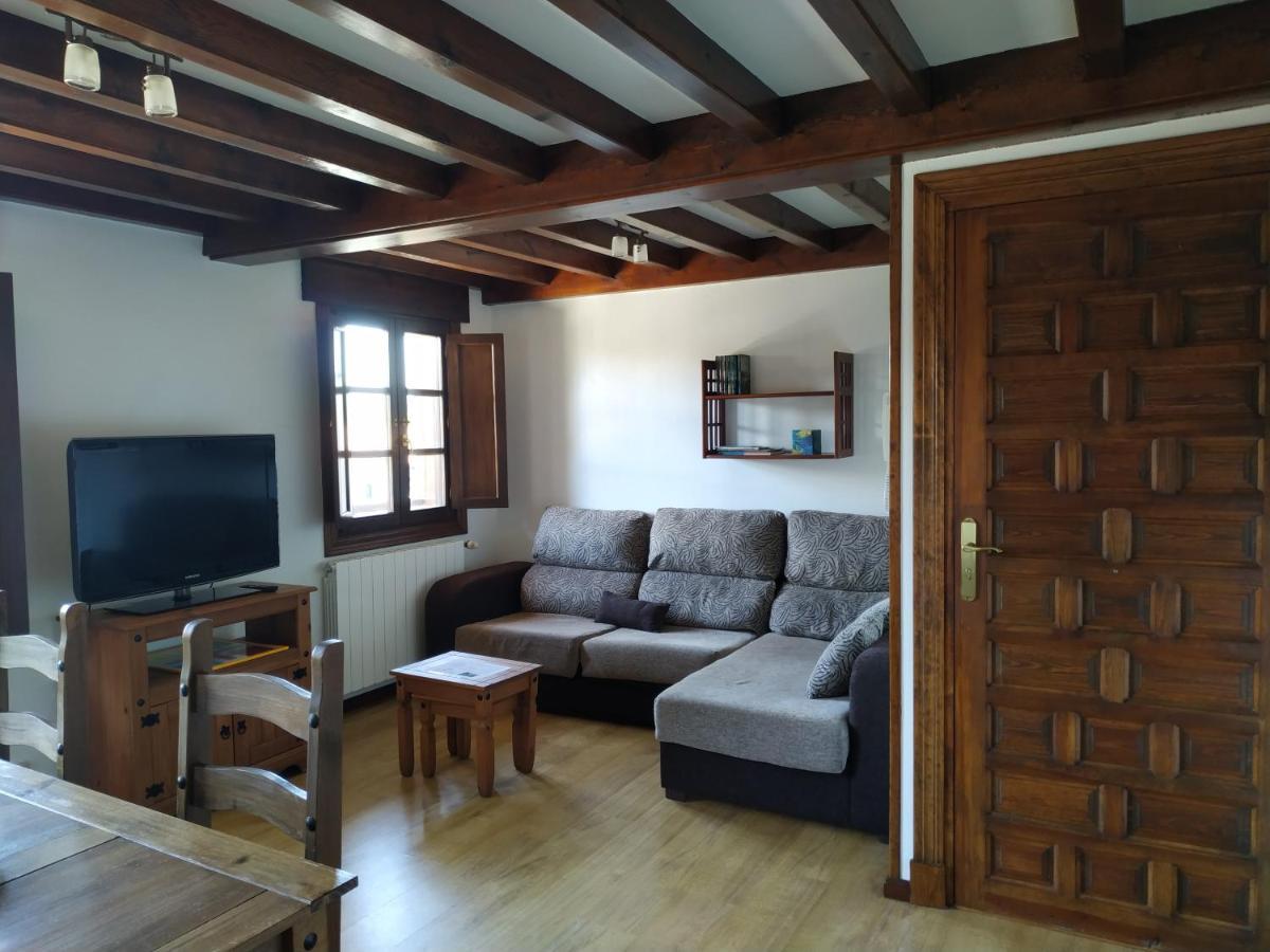 Apartamentos Llave De Santillana Сантильяна-дель-Мар Экстерьер фото