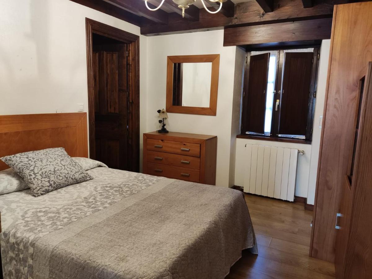 Apartamentos Llave De Santillana Сантильяна-дель-Мар Экстерьер фото