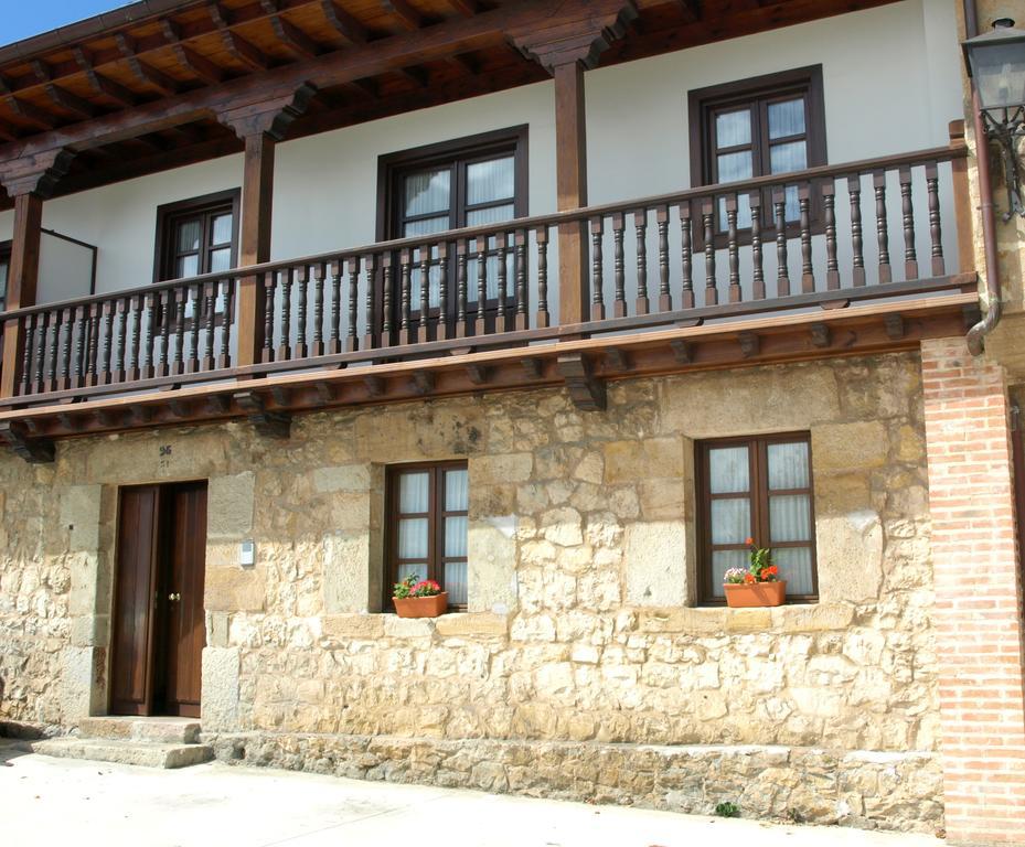 Apartamentos Llave De Santillana Сантильяна-дель-Мар Номер фото