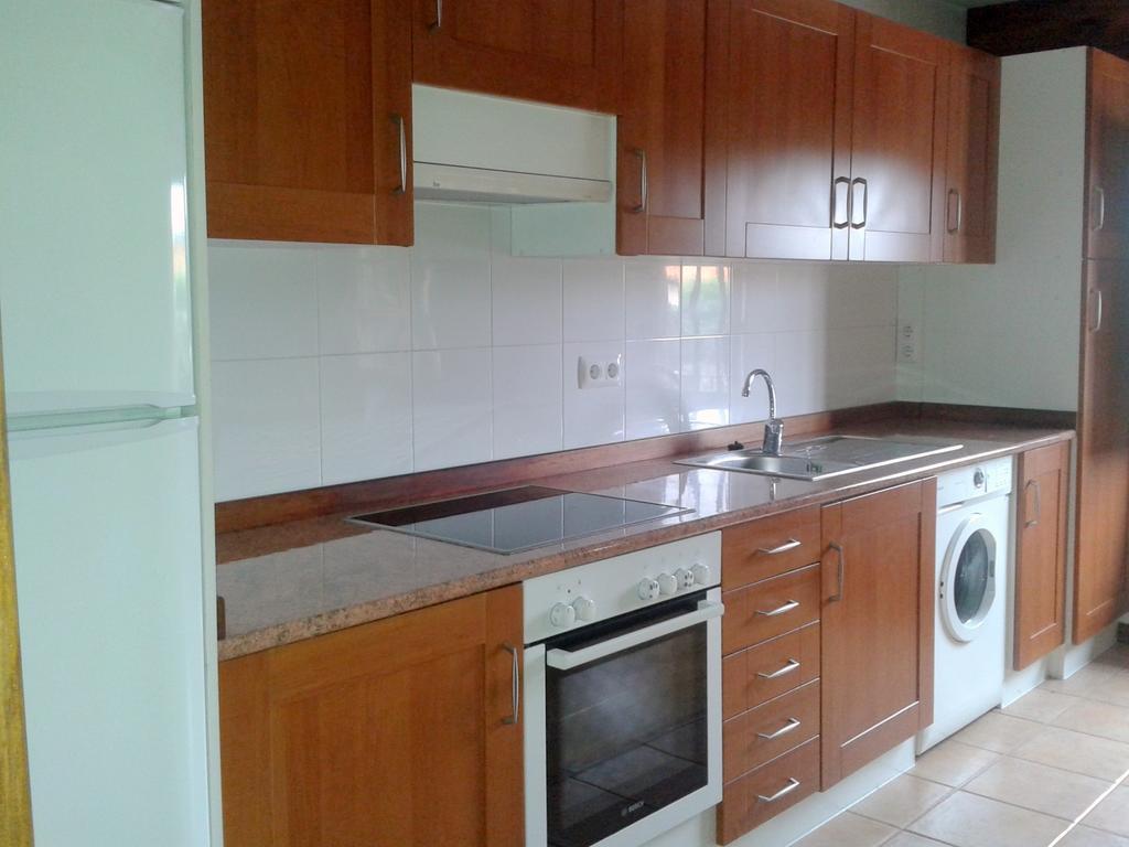 Apartamentos Llave De Santillana Сантильяна-дель-Мар Номер фото